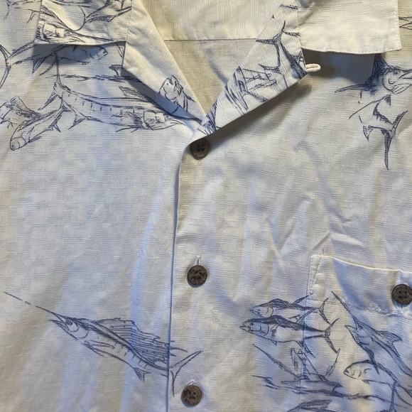 Hook And Tackle Cream with Black & Grey Fish Graphics Shirt - Picture 10 of 16